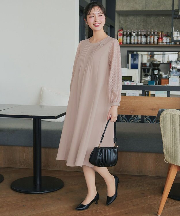 Tiaclasse レーススリーブワンピース グレージュ