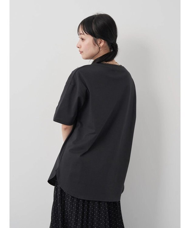 earth music&ecology ラウンドヘムルーズＴ（汗じみ防止） Black