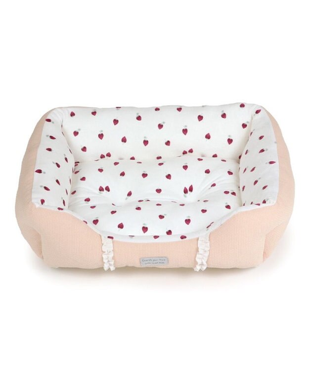 PET PARADISE ペットパラダイス いちご フリルカドラー  Ｍ 57×45cm ピンク