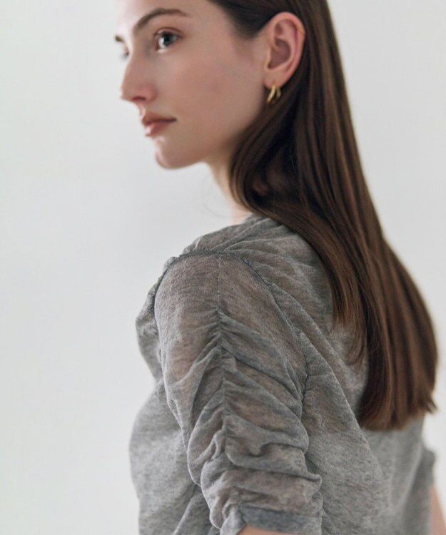 BEIGE， TOPAZ / アレンジギャザー ニット L.Grey