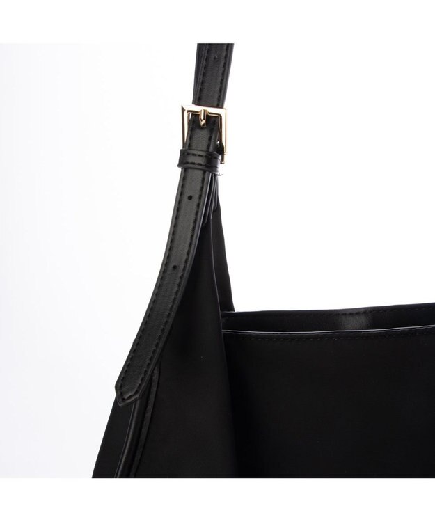 UNBILLION カシュカシュ cachecache / ベルトハンドルナイロントート ブラック