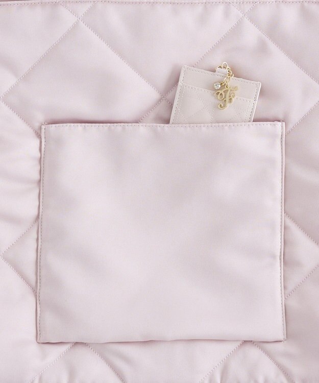 Maison de FLEUR キルティングエアリーキャリーオンバッグ Pink Beige