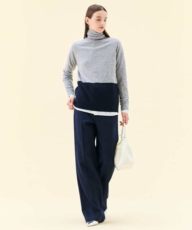 BEIGE， 【WEB限定・洗える】DEMING / バイカラーウールタートルネックニット Lt. Gray × Navy