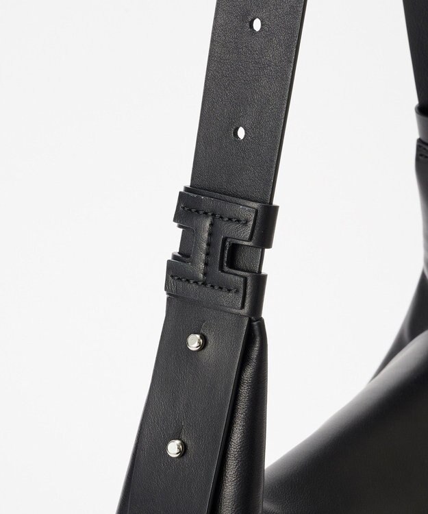 IACUCCI 【予約】サーリチェ M NAPPA ブラック