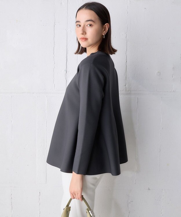 UNFILO 【新色追加】ペプラムニット [NEW]チャコール