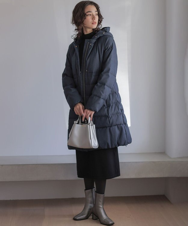 組曲 スクエアトゥショートブーツ シルバー系