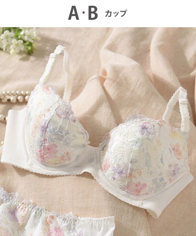 Wing 【ナチュラルフィットブラ】 自然なまる胸シルエット もっちりふんわり触感 KB2020 ウイング／ワコール アイボリー