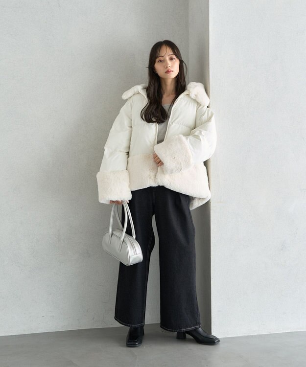 earth music&ecology フードファー中綿ショートコート ホワイト