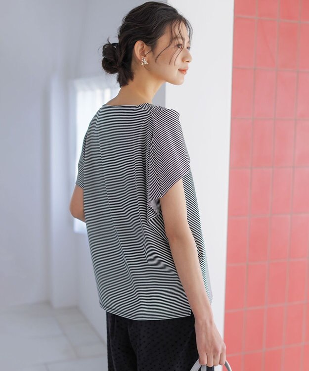 組曲 L GIZAコットンオフショルダー カットソー ネイビー×オフ系2