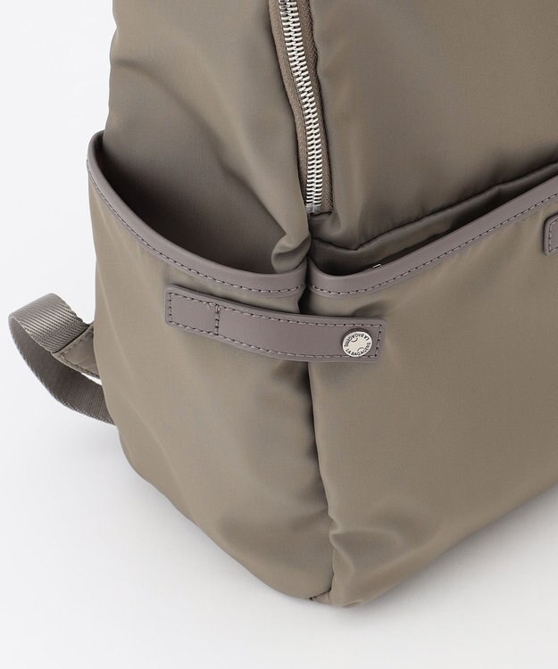 LA BAGAGERIE 【撥水ナイロン】ベーシックリュック グレージュ