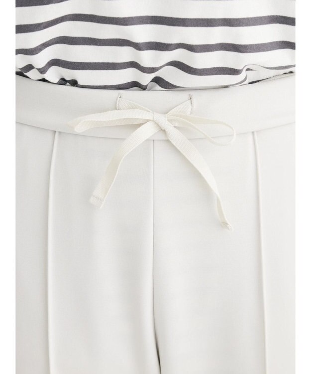 Green Parks らくスレストレートパンツ Ecru