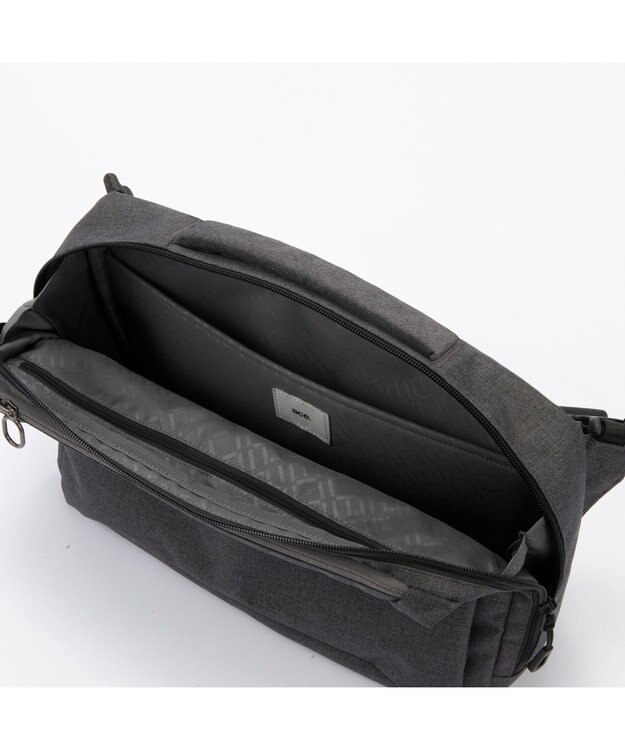 ACE BAGS & LUGGAGE エースジーン ホバーライト2 ボディバッグ 67614 グレー