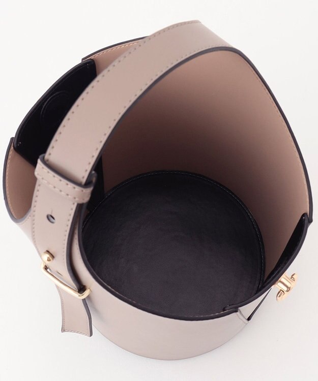 23区 バケツショルダー バッグ アイボリー系