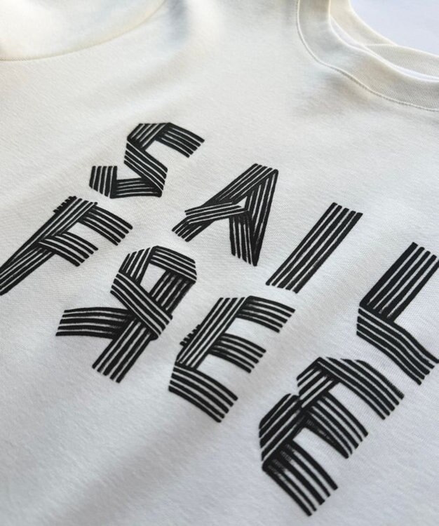 FORFORMO Fraise Print T-shirt-A フライスプリントTシャツ ホワイト