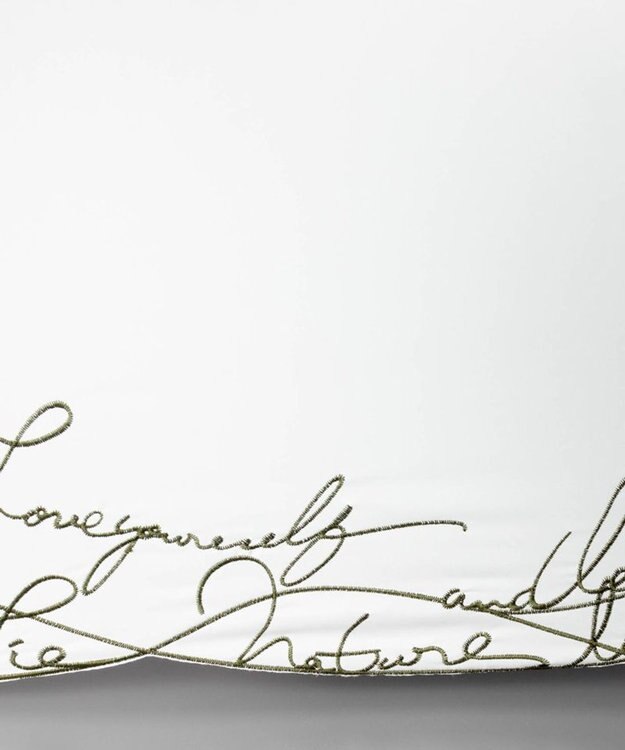 AURORA Beaurance ビューランス カリグラフィー刺しゅう柄 晴雨兼用パラソル傘 (トップフラット折傘) ホワイト