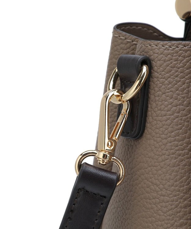 style code 【MERCURYDUO/マーキュリーデュオ】両アオリポケット　ハンドバッグ　キーリングチャーム付き ベージュ