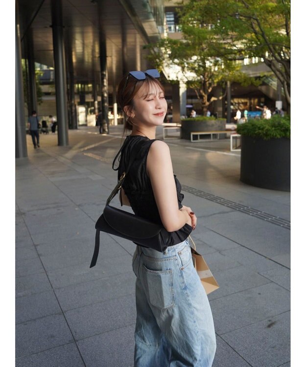 Green Parks シャーリングデザインコルセット風ブラウス Black