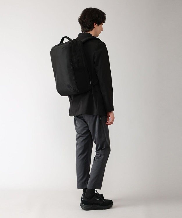 Columbia スターレンジスクエアバックパックM Black