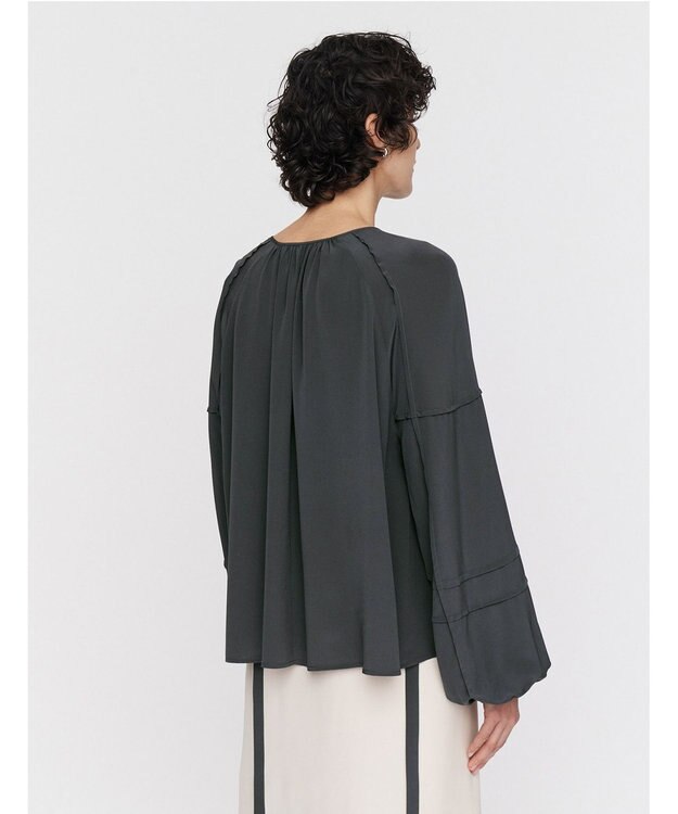 JOSEPH クレープ  ド  ソワ　リラックスフィットブラウス Slate