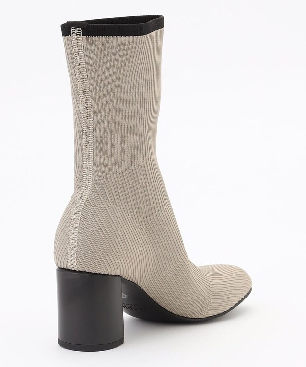 steppi 【防水 / 洗える】オブリークトゥ ブーツ カーキベージュ