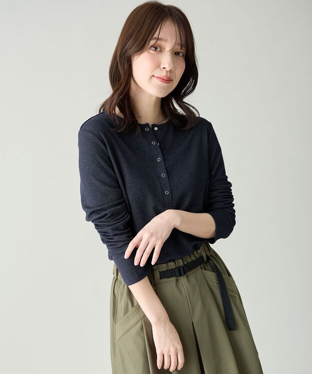 ANY クリアラメフライスヘンリーネックプルオーバー ネイビー