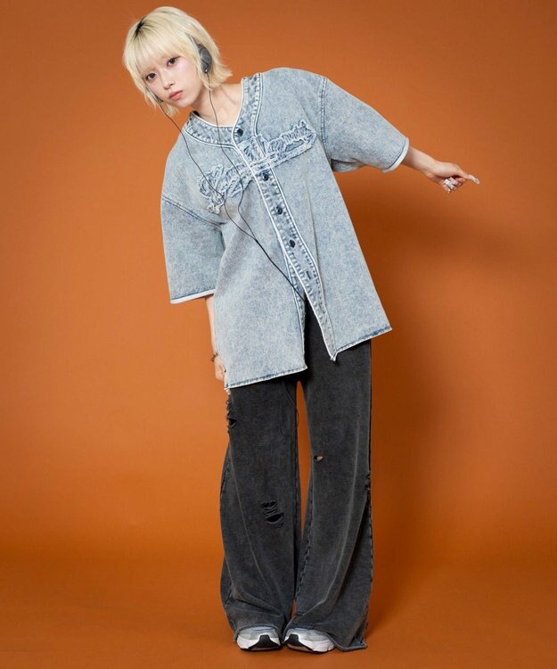 WEGO 【ユニセックス着用ITEM】ベースボールデニムグラフィックシャツ（SS） デニム淡加工色