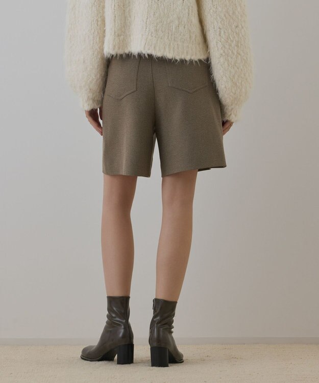 GRACE CONTINENTAL ツイーディーハーフパンツ カーキ