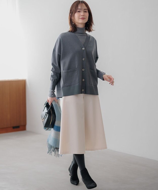 組曲 【WEB限定色あり】ELENA タートルネック ニット チャコールグレー系