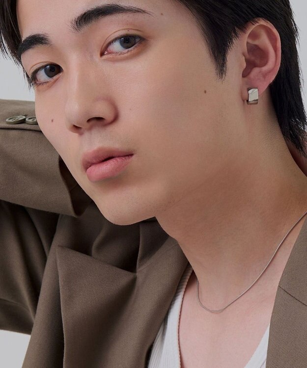 Phoebe ≪TV番組着用商品≫【金属アレルギー対応】ワンタッチワイドフープミニピアス　シルバー/サージカルステンレス シルバー