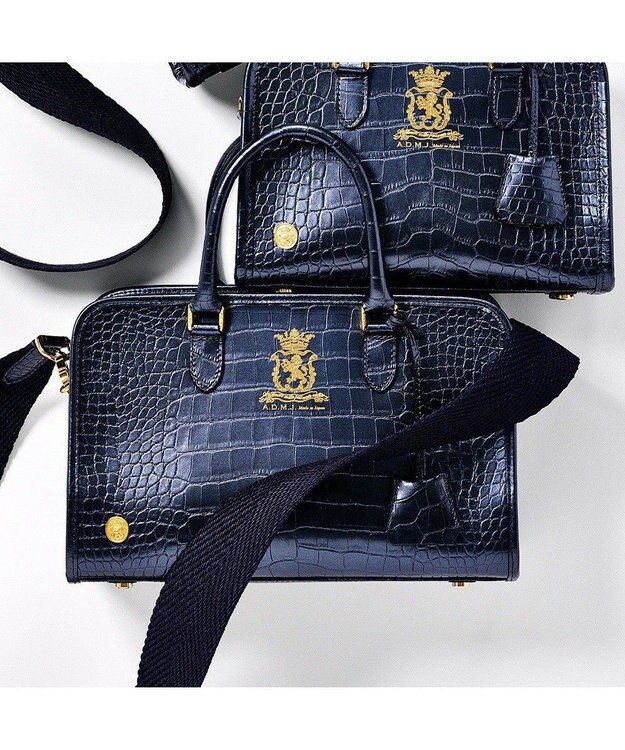 A.D.M.J. 【牛革】クロコ型押しヘリ巻きボストン28cm オニキスパーライズ