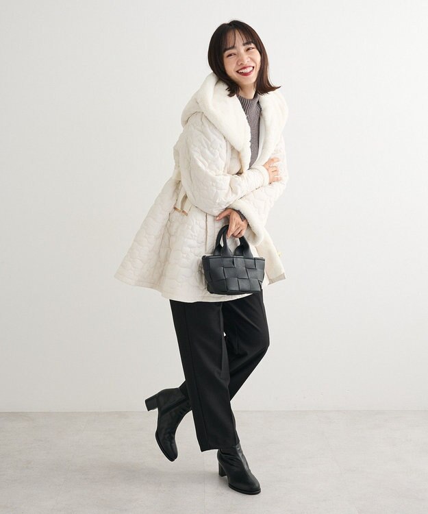 Green Parks ・ｓｗｉｎｇ　ｂｙ　ハートキルトフレアコート Ivory