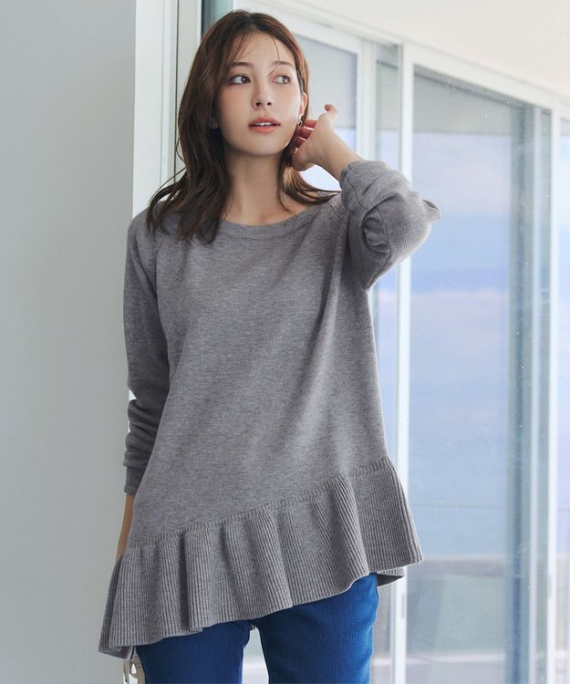 Tiaclasse L 【洗える】ななめフリルニットプルオーバー チャコールグレー