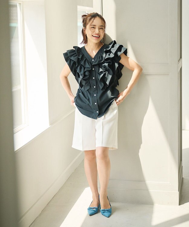 #Newans ラッフルフリルブラウス ネイビー