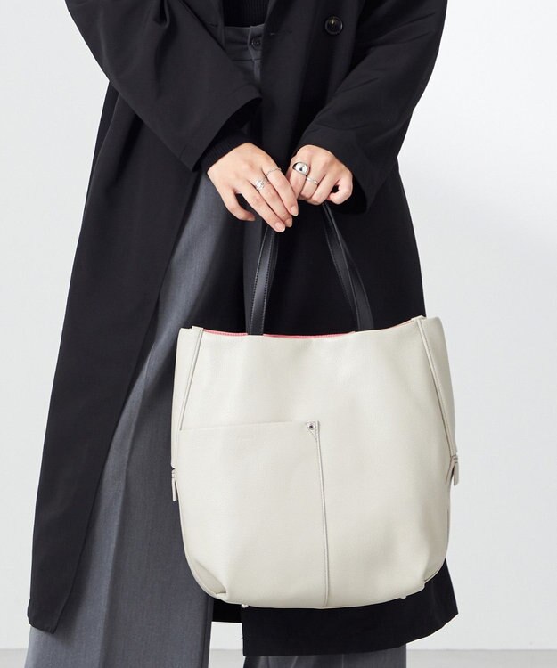 Y'SACCS 木村多江×Y'SACCS ラウンドシルエットトート アイボリー