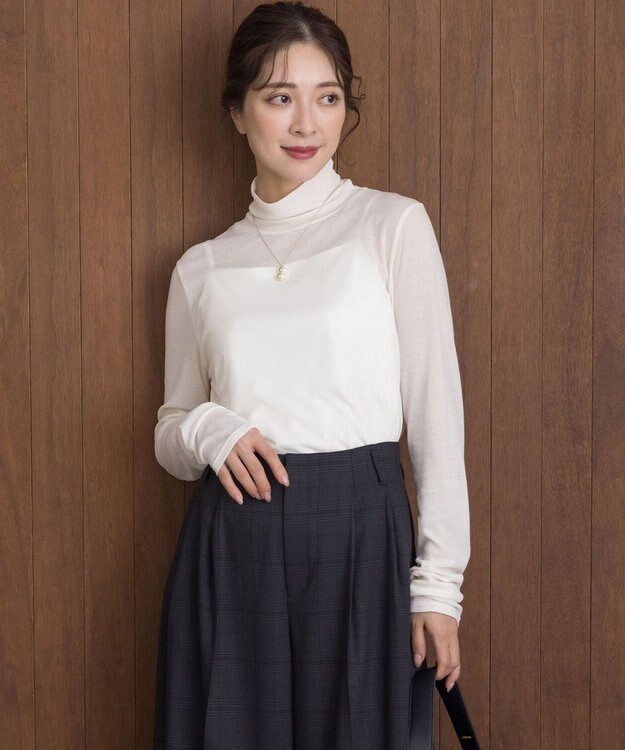 組曲 S ハイツイストシアー インナータートル ホワイト系