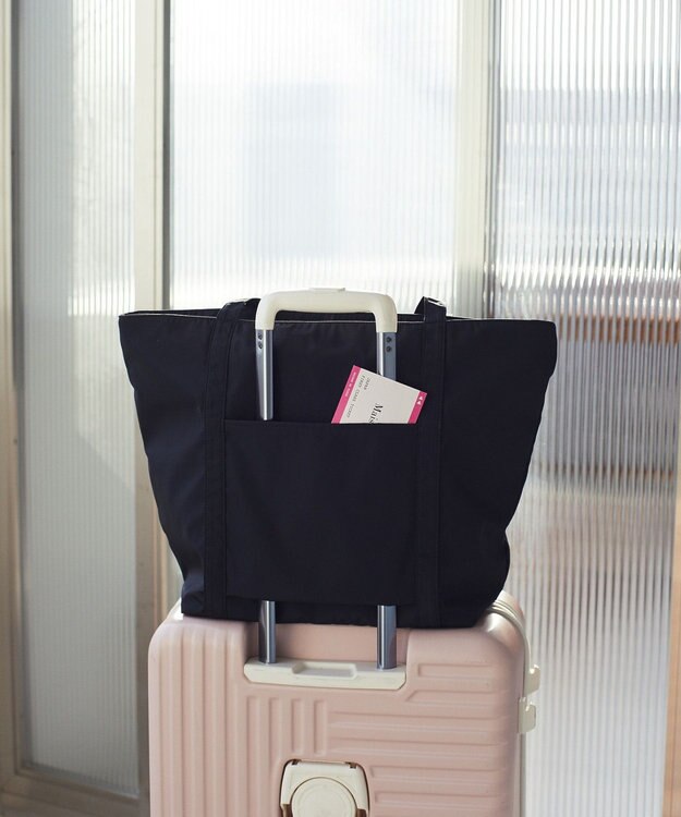 Maison de FLEUR 撥水加工リボンキャリーオンバッグ Black