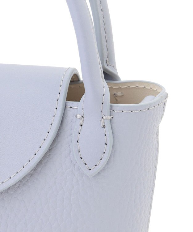 TOCCA 【八木アリサさん着用】PETAL SILHOUETTE LEATHER POCHETTE ポシェット ブルー系