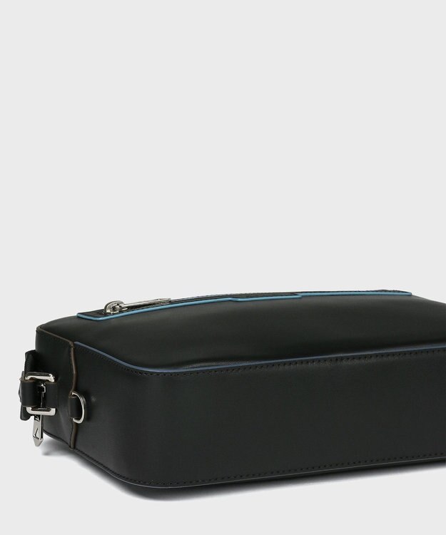 Paul Smith ロゴエンボス ミニショルダーバッグ ブラック