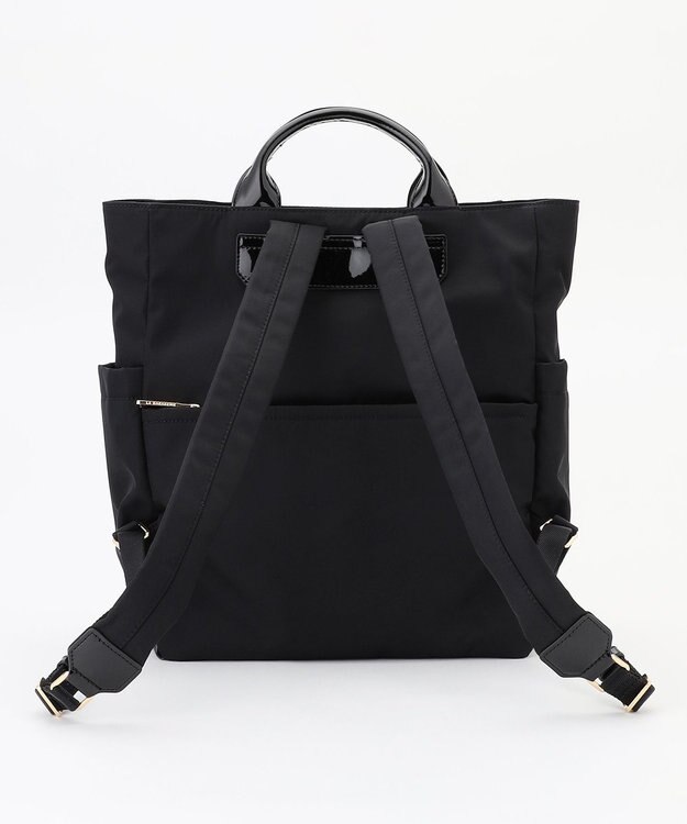 LA BAGAGERIE ツイルナイロン×エナメル リュックサック ブラック