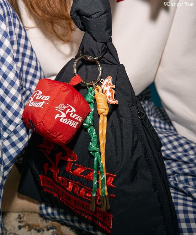 AMERICAN HOLIC 【PIZZA PLANET】トライアングルBAG Red