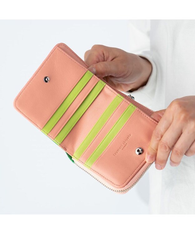 tsumori chisato CARRY カラフルレオパード ラウンドファスナー 2つ折り財布 グリーン