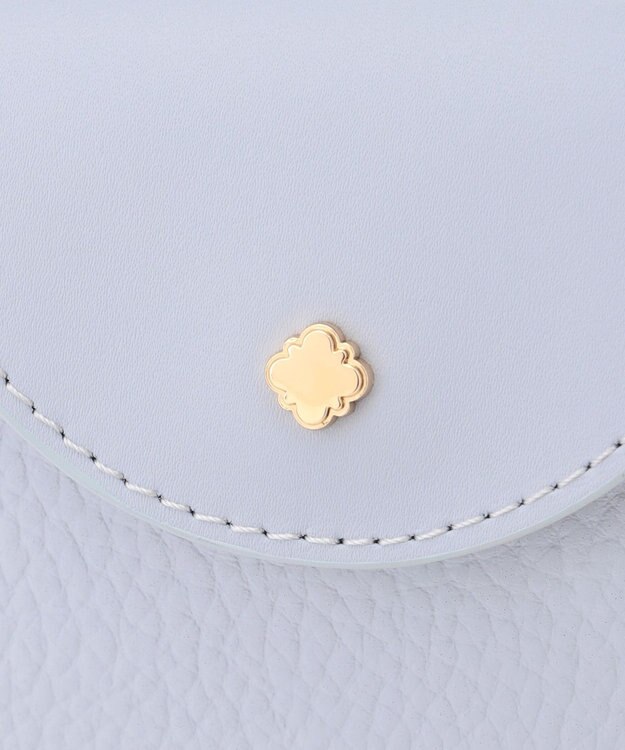 TOCCA 【八木アリサさん着用】PETAL SILHOUETTE LEATHER POCHETTE ポシェット ブルー系