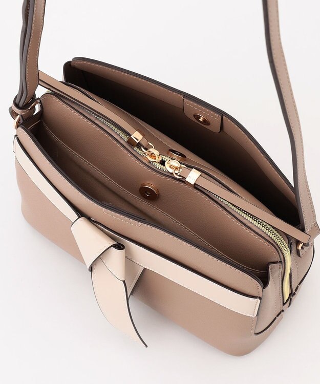 LA BAGAGERIE 【maison vert】 【超軽量・多収納】バイカラーリボンショルダーバッグ グレージュ