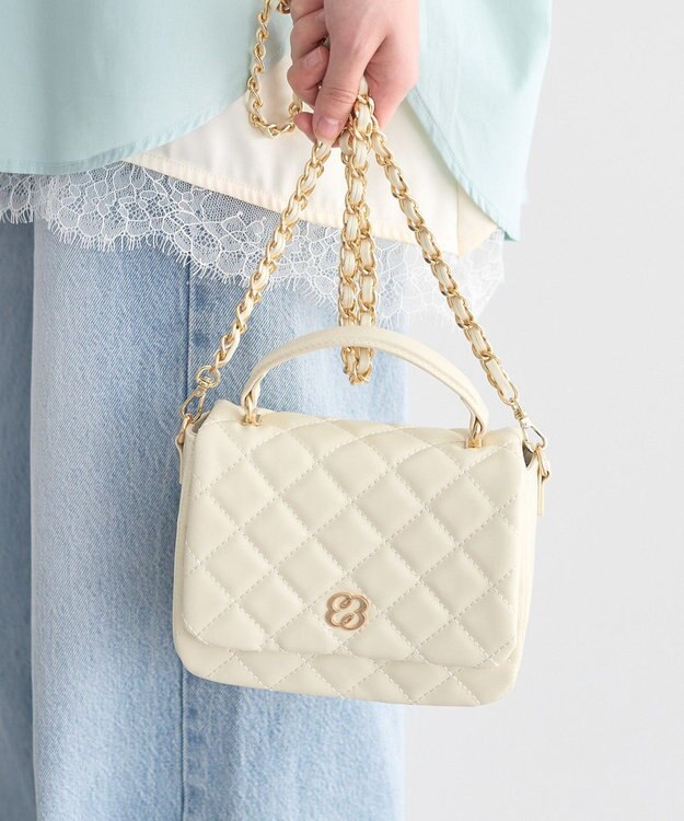 earth music&ecology 【2WAY】チェーンコンパクトバッグ Ivory