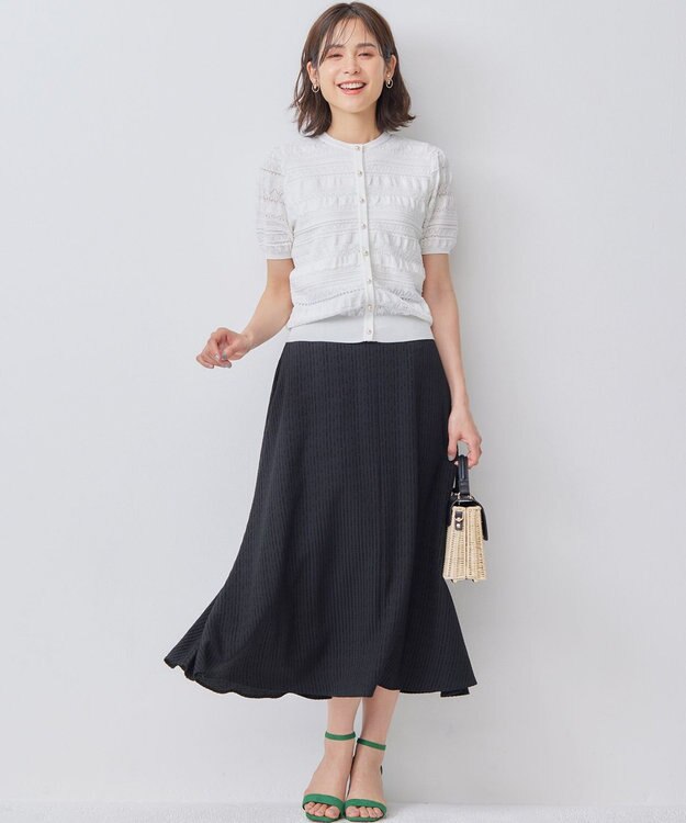 組曲 【WEB限定カラーあり】コットンポリエステル 編み柄カーディガン アイボリー系