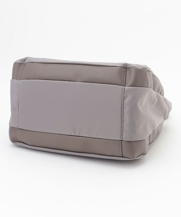 Y'SACCS スクエアすっきりトート Mサイズ グレージュ