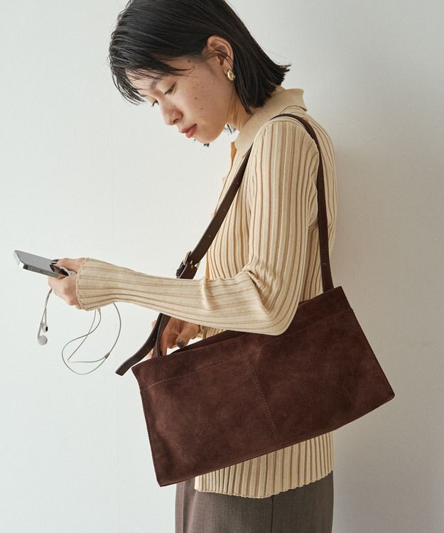 russet 【2025AW新作】スエード横長ショルダーバッグ(CE-1578) D.Brown