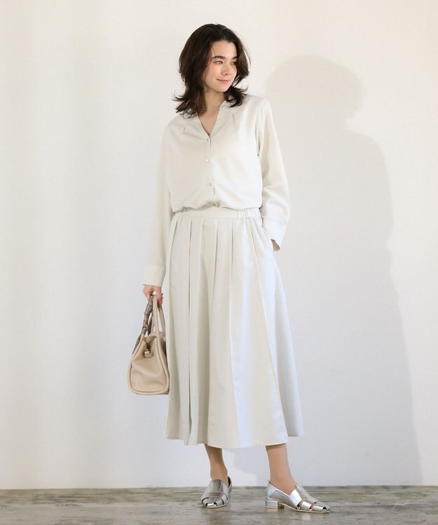 Green Parks ＳＥＴ２点スキッパーブラウス＋プリーツスカート Ecru