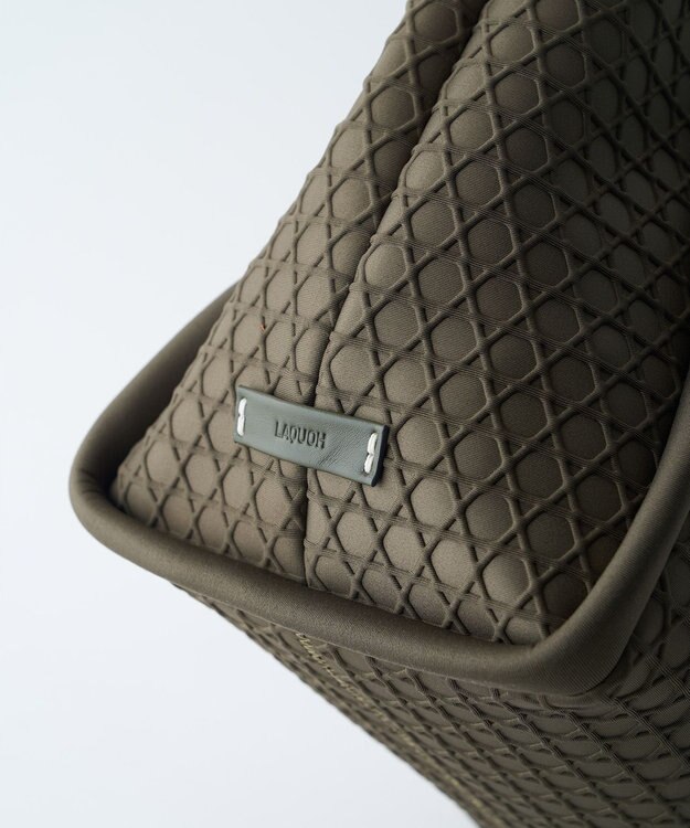 MIYABIYA LAQUOH【撥水加工】篭目柄エンボスボンディングトートL モスグリーン