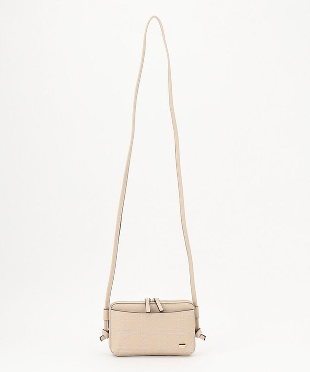 LA BAGAGERIE 【レザー×ステッチ】スクエアマルチポシェット アイボリー